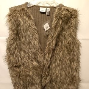 Brown sweater faux fur  vest L